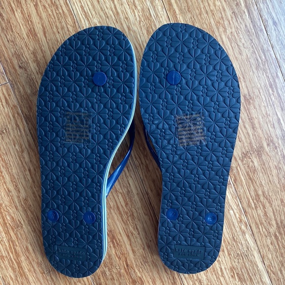 KATE SPADE: Fly Away Sandals Size 11B - Picture 2 of 4